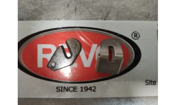 Couteaux REVO DA (jeu)